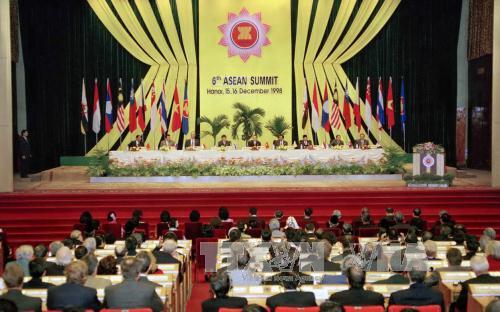 22 năm làm thành viên, Việt Nam khẳng định vị thế trong ASEAN